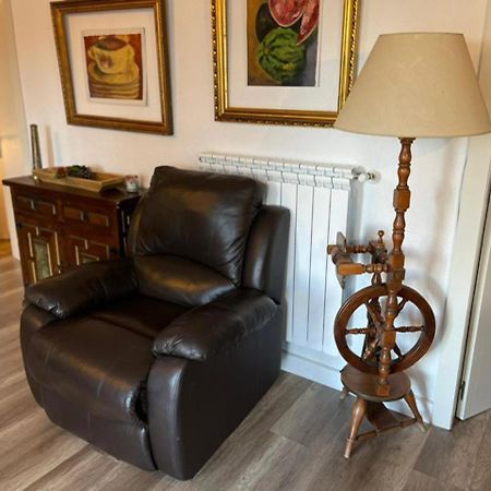 Aurora 2-Bed Cottage - Sleeps 4 - Montseny Park อาร์บูเซียส ภายนอก รูปภาพ