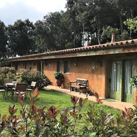 Aurora 2-Bed Cottage - Sleeps 4 - Montseny Park อาร์บูเซียส ภายนอก รูปภาพ