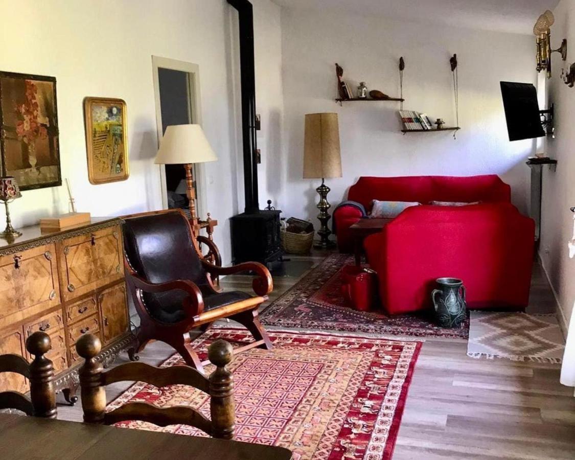 Aurora 2-Bed Cottage - Sleeps 4 - Montseny Park อาร์บูเซียส ภายนอก รูปภาพ