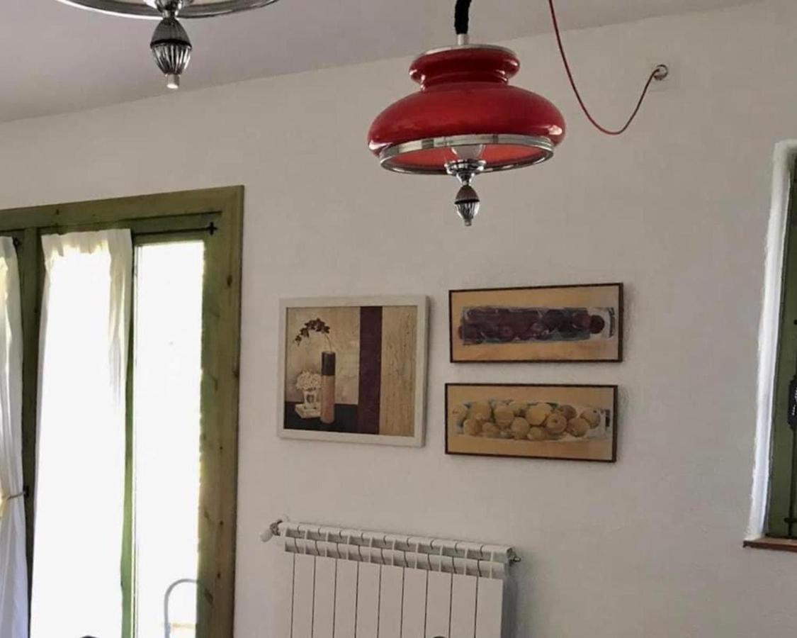 Aurora 2-Bed Cottage - Sleeps 4 - Montseny Park อาร์บูเซียส ภายนอก รูปภาพ
