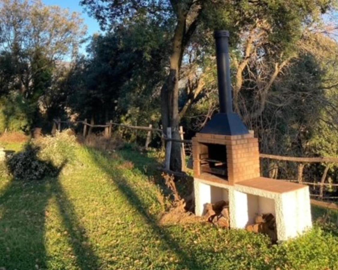 Aurora 2-Bed Cottage - Sleeps 4 - Montseny Park อาร์บูเซียส ภายนอก รูปภาพ