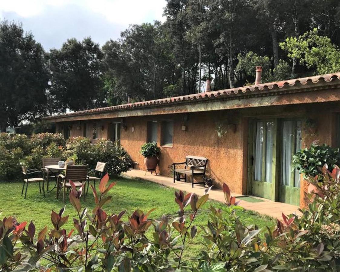 Aurora 2-Bed Cottage - Sleeps 4 - Montseny Park อาร์บูเซียส ภายนอก รูปภาพ