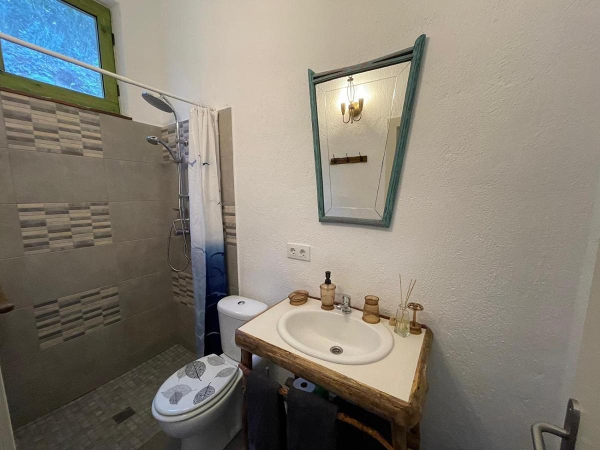 Aurora 2-Bed Cottage - Sleeps 4 - Montseny Park อาร์บูเซียส ภายนอก รูปภาพ
