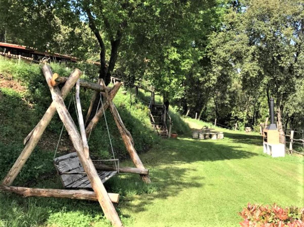 Aurora 2-Bed Cottage - Sleeps 4 - Montseny Park อาร์บูเซียส ภายนอก รูปภาพ